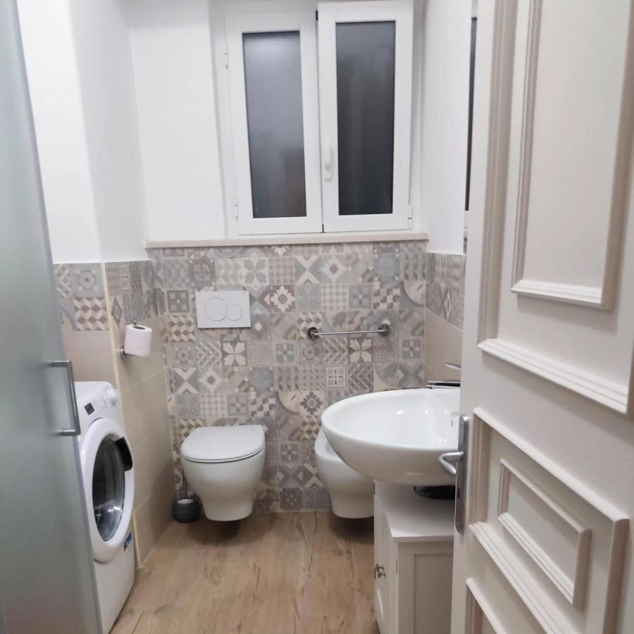 Holiday Home Ischia ايسكيا المظهر الخارجي الصورة
